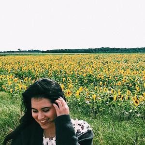 Meet your Posher, Paula